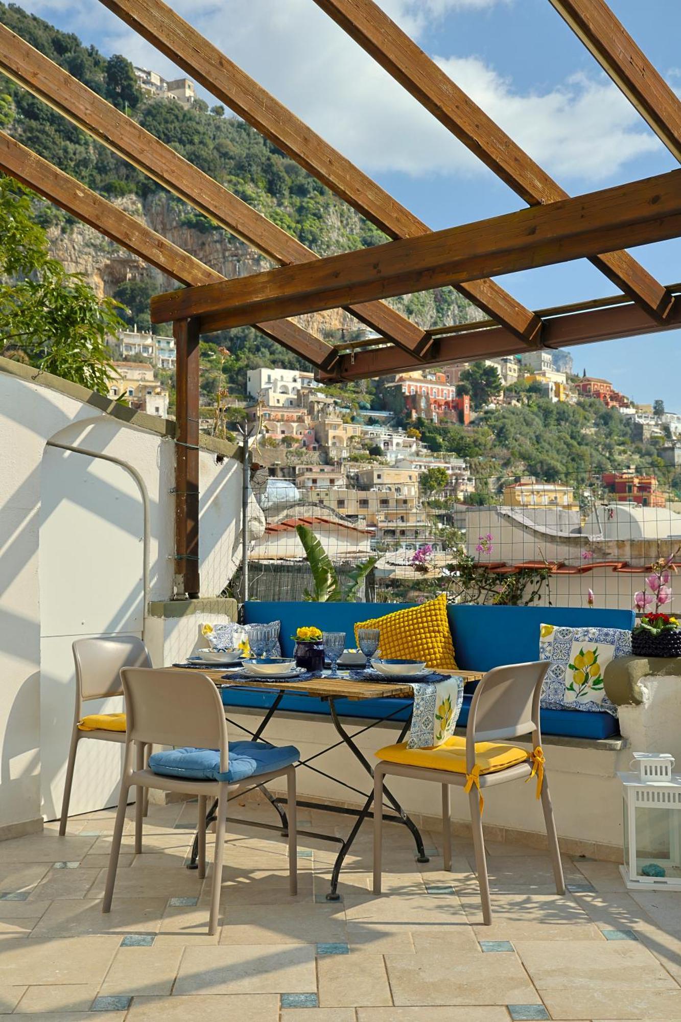 Casa Flavia Positano Center - 5 Minutes To Beach And 4 Air Conditioning Dış mekan fotoğraf